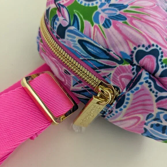 NWOT! Lilly Pulitzer GWP Belt Bag In Gecko Green Tiger Sunrise - Picture 7 of 16